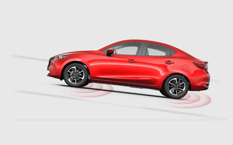 Mazda 2 Sedán — Asistencia de Arranque en Pendiente (HLA)