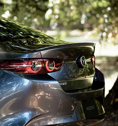 Mazda 3 — Spoiler trasero