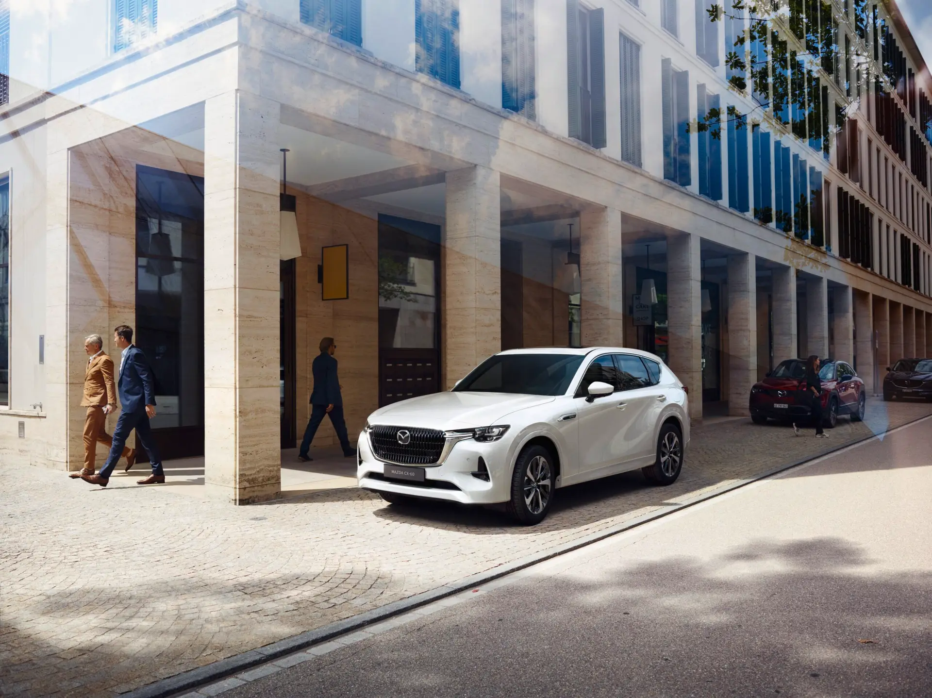 Mazda CX-60 vista trasera
