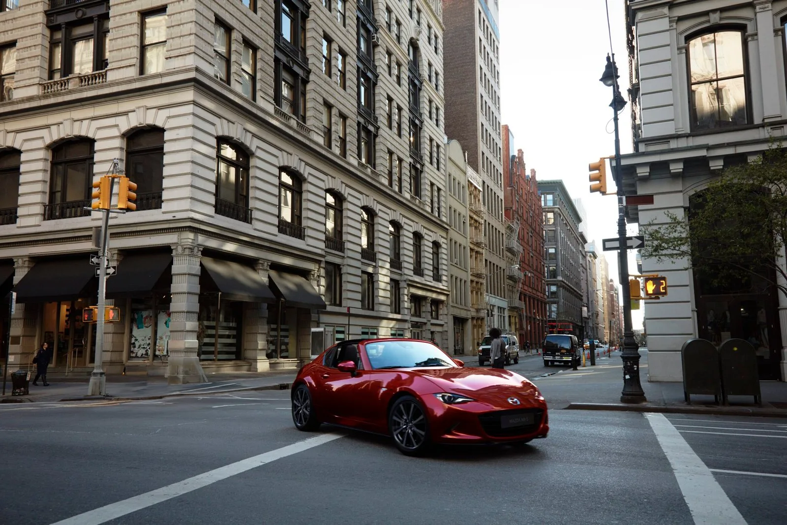 Mazda MX-5 vista lateral